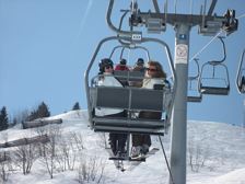Auch der Skiurlaub macht Spass